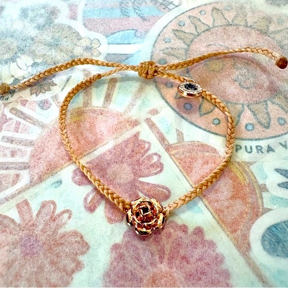 Pura Vida May 2018 “Wild Rose” bracelet club set - Picture 5 of 6